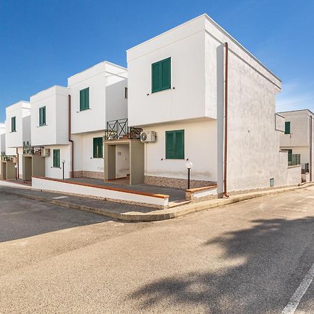 Blusea Beach Apartments San Pietro in Bevagna Exterior photo